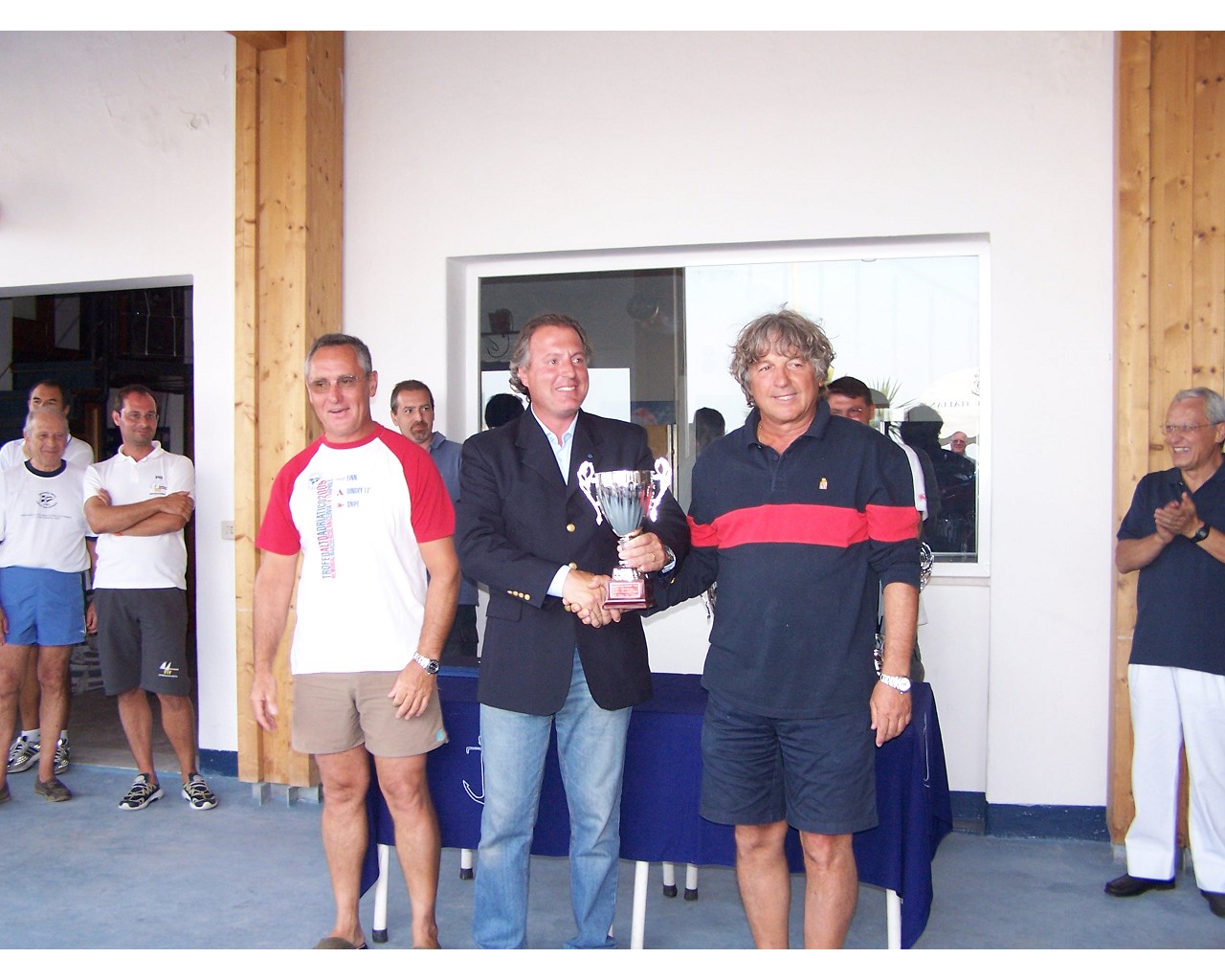 Premiazione dell'equipaggio Piero Eustachi e Norberto Felici.